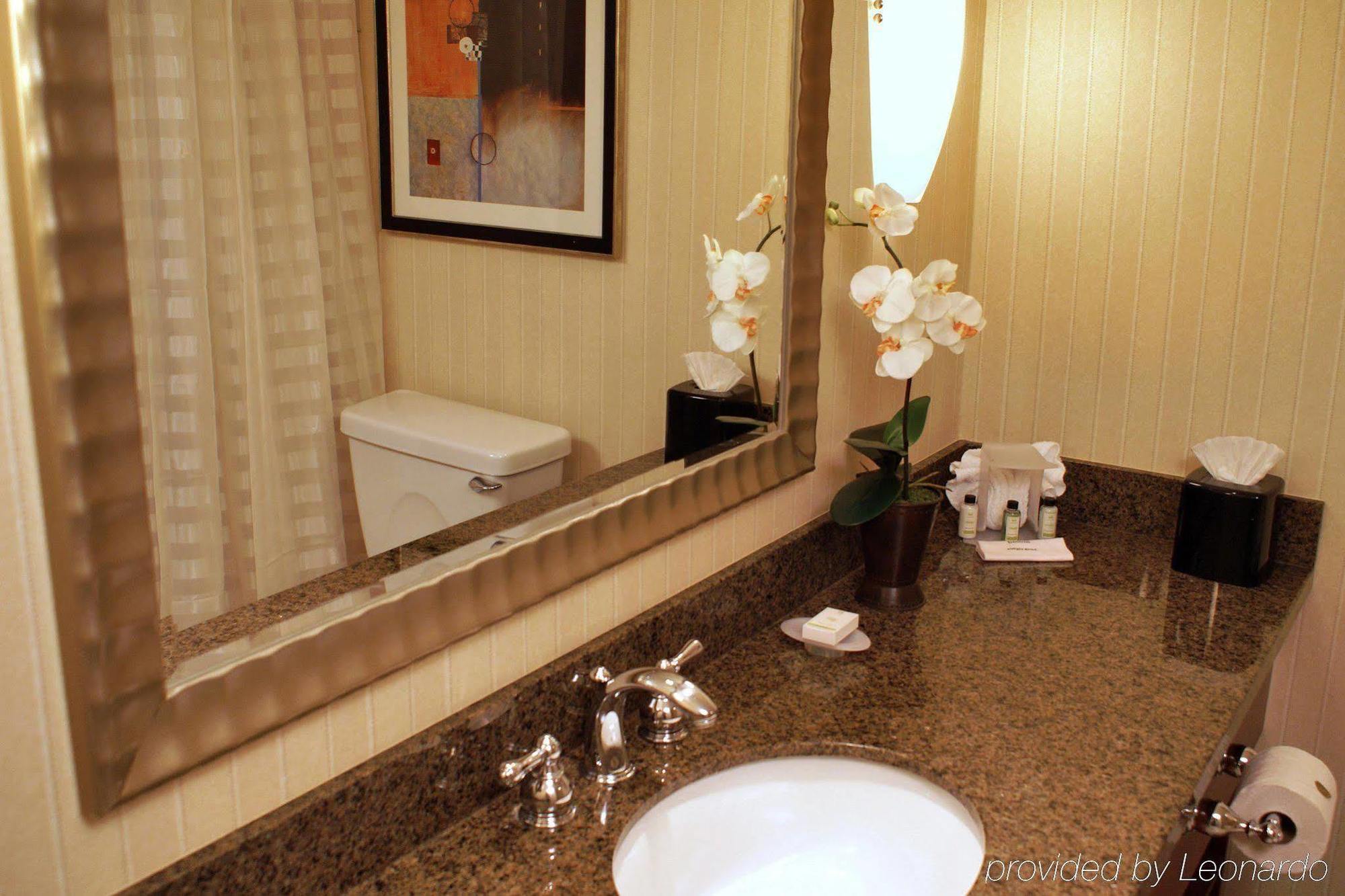 Embassy Denver Tech Center Hotel 3*